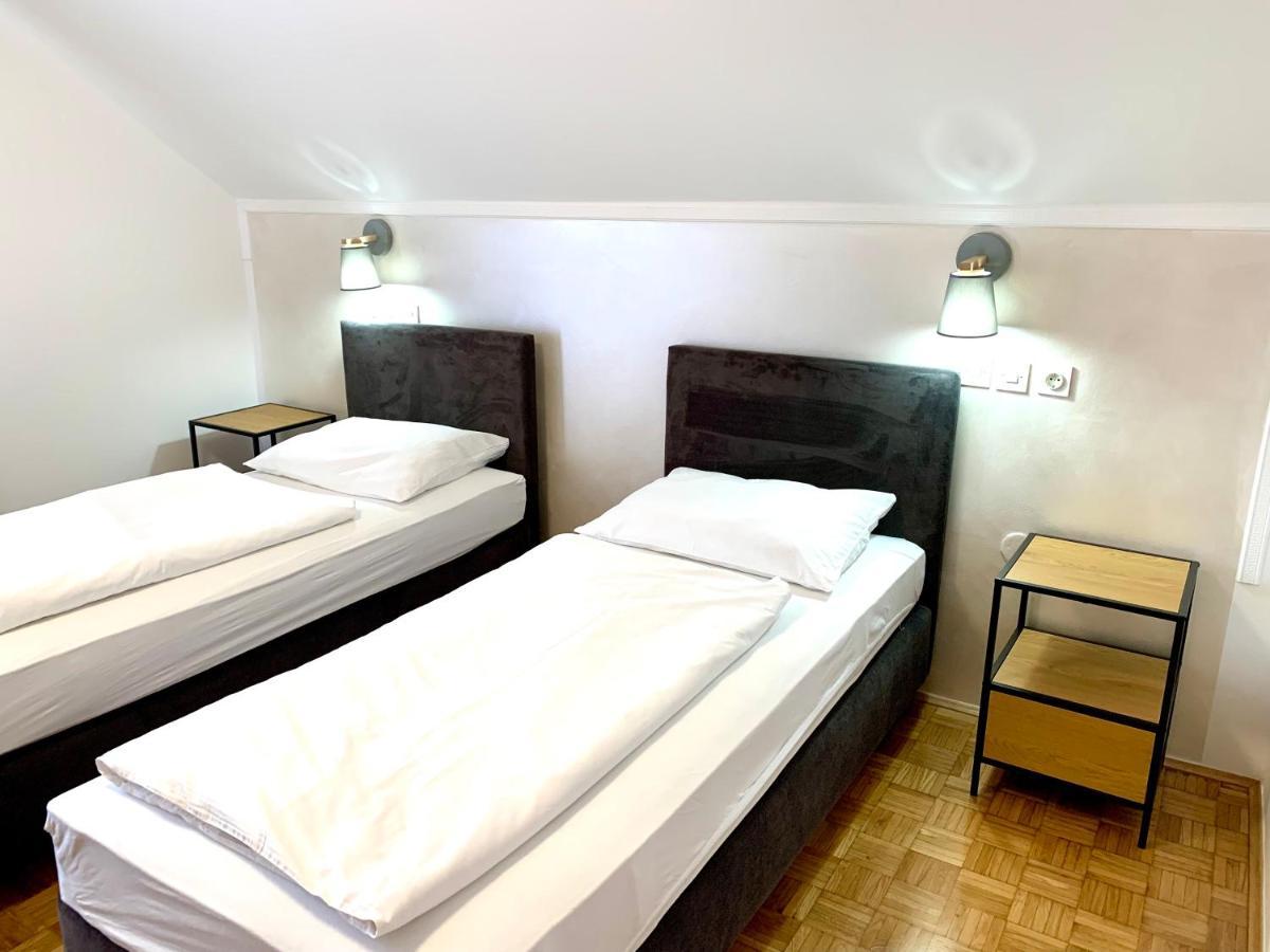 Hotel Maj Inn Моравске-Топлице Екстериор снимка
