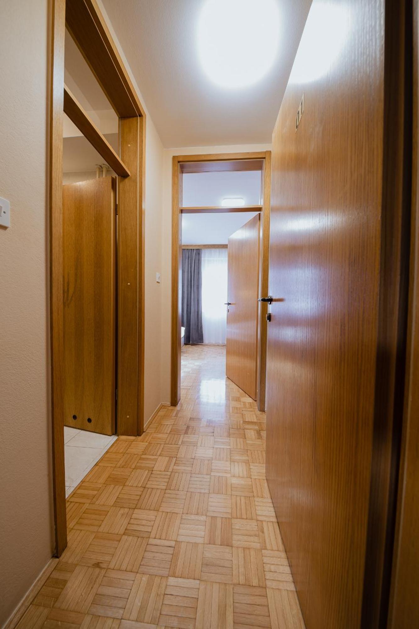 Hotel Maj Inn Моравске-Топлице Стая снимка