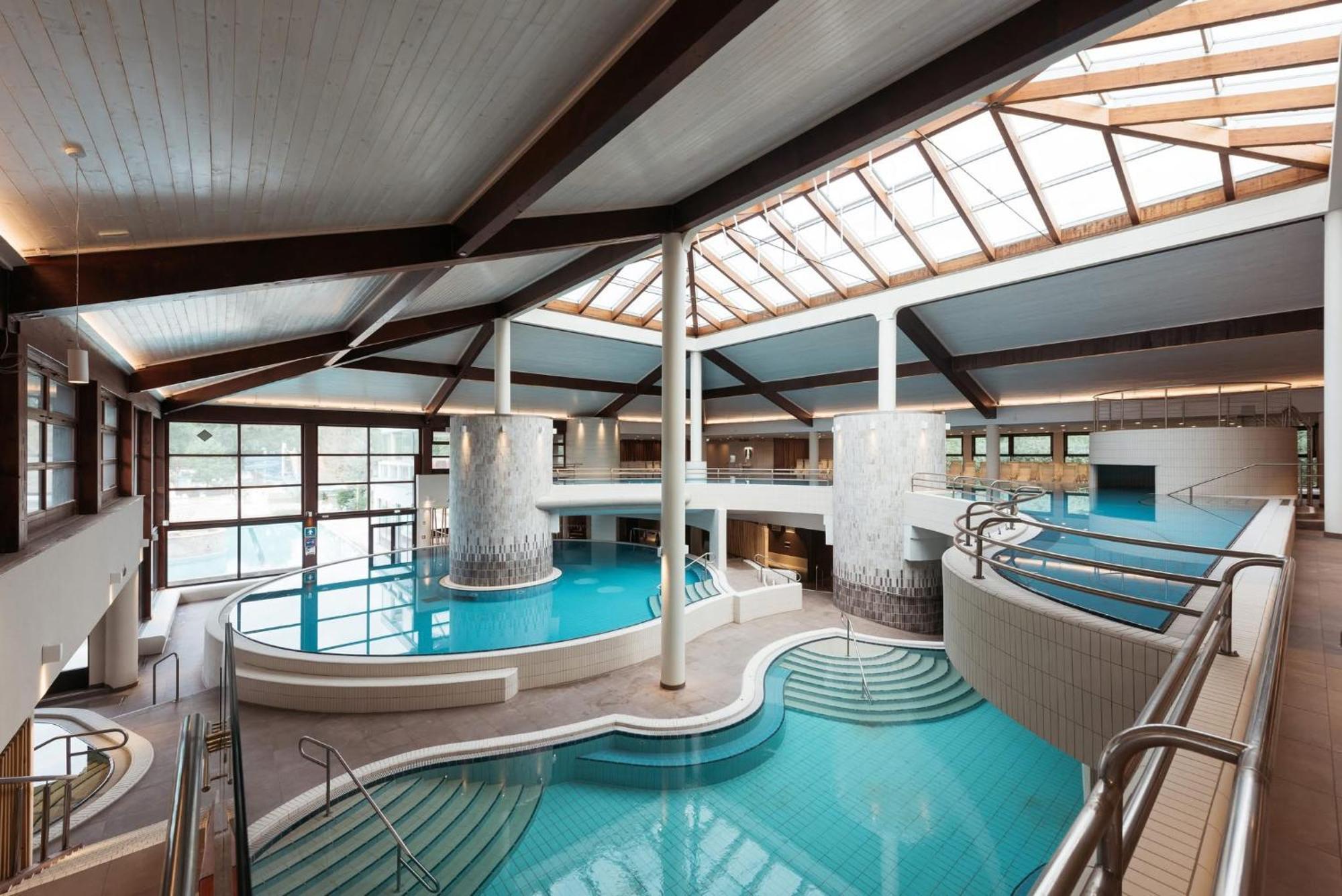 Hotel Maj Inn Моравске-Топлице Екстериор снимка